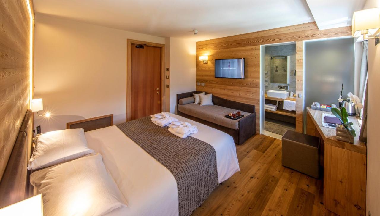 Albergo Edelweiss - Larespa โครโด ภายนอก รูปภาพ